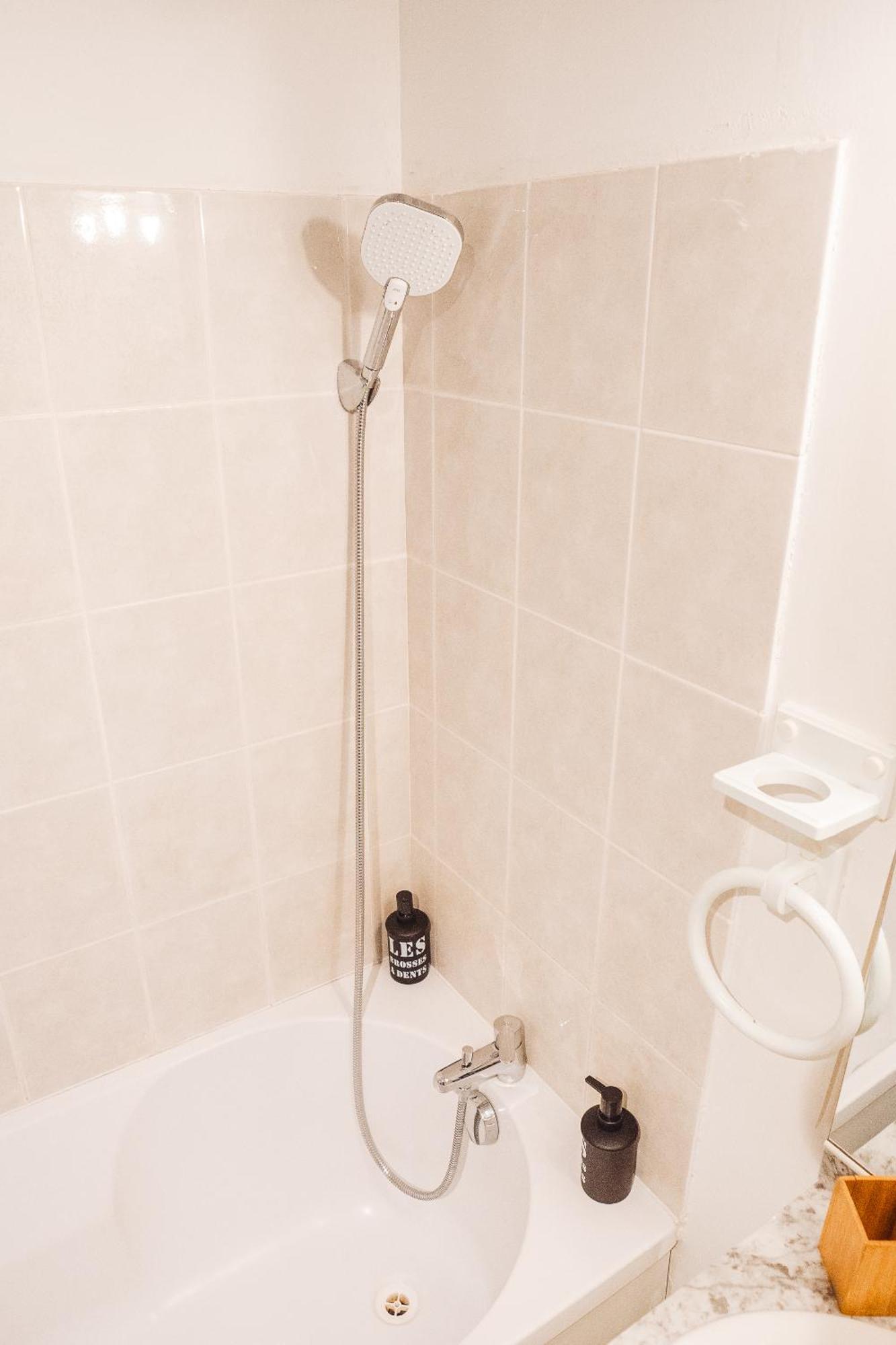Apartamento Cosy Studio Entre Paris Et Disneyland Paris Esbly Exterior foto